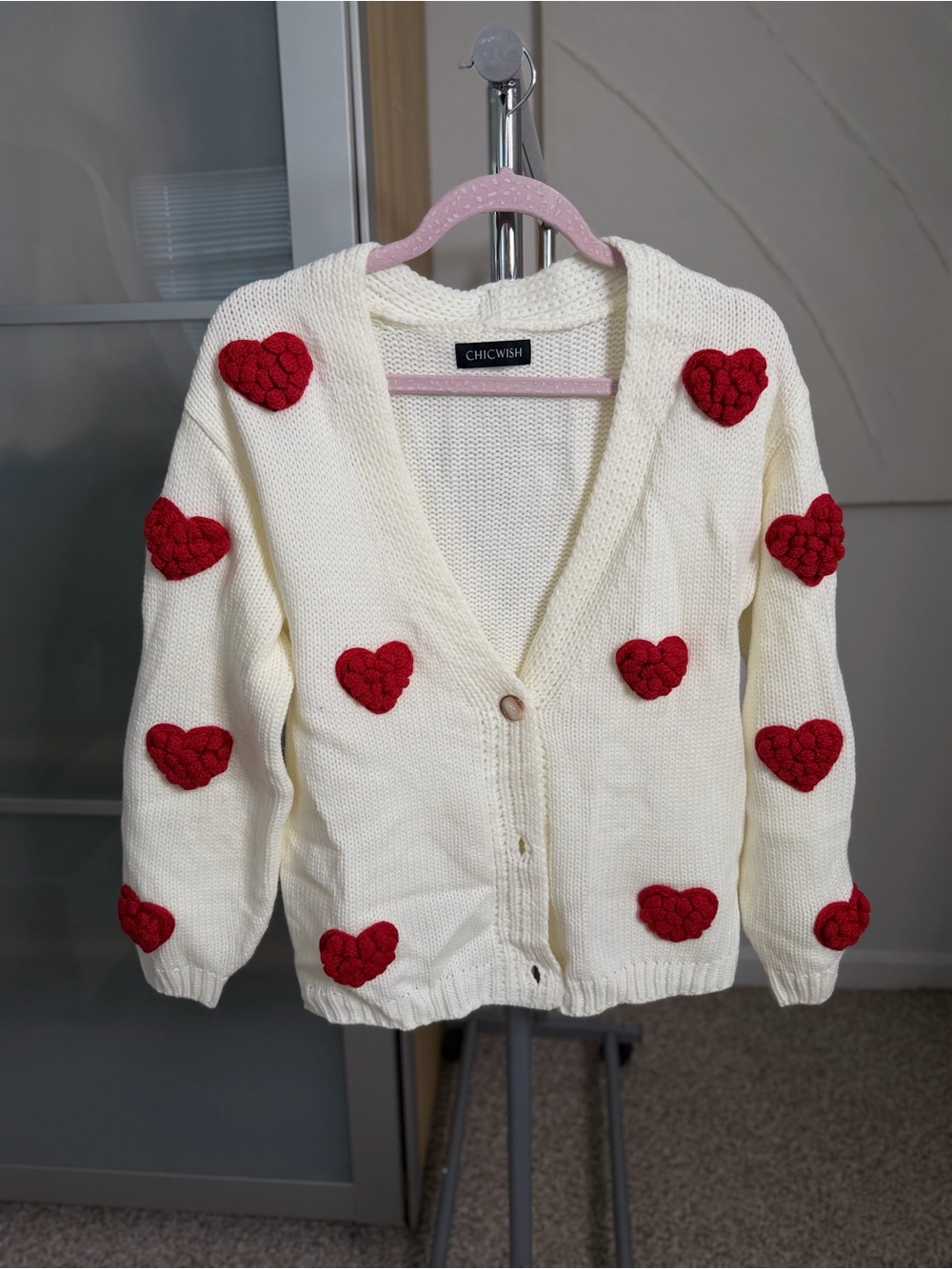 ‼️❤️Chicwish Ivory Cardigan with Red Heart Embellishments❤️‼️